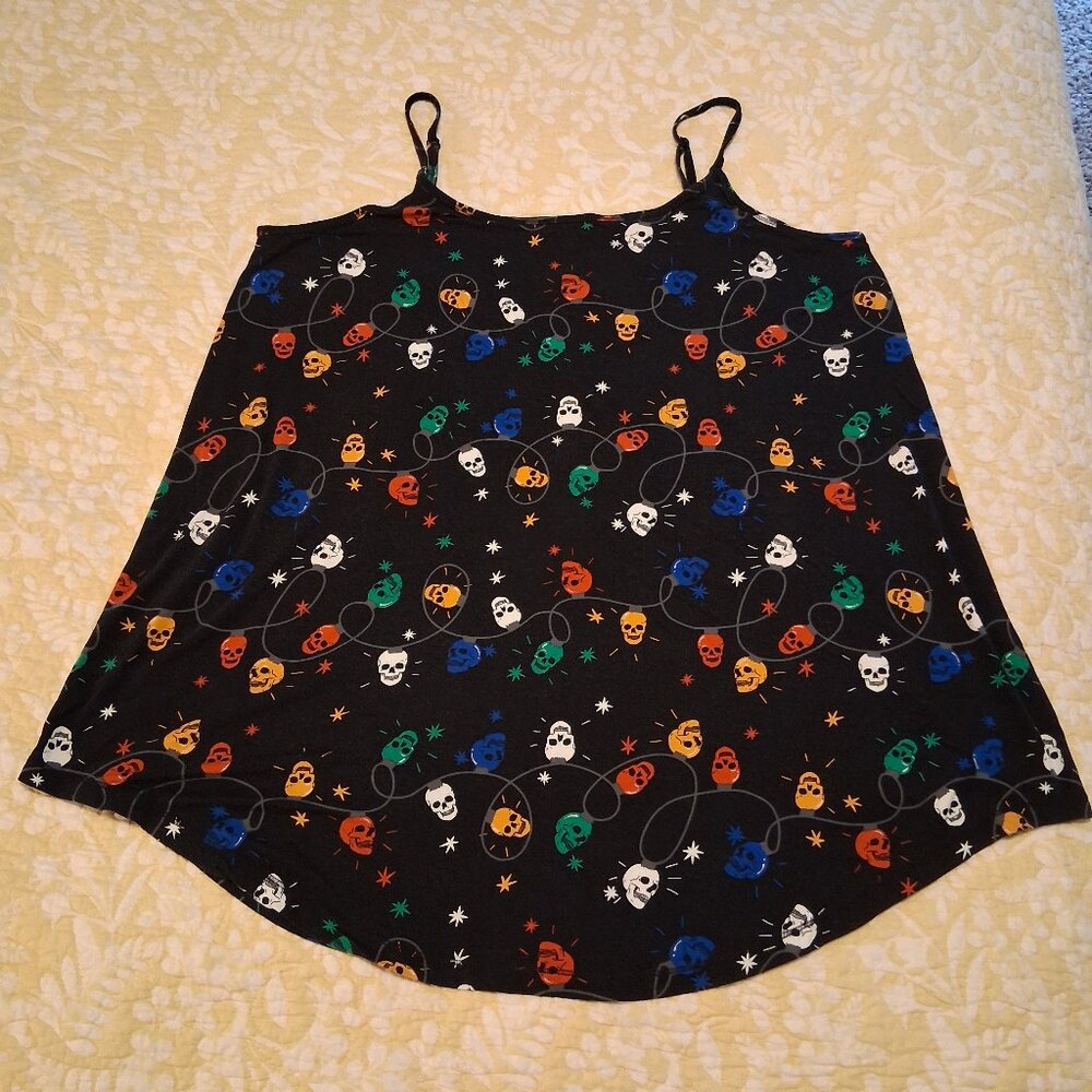 Women's Torrid Super Soft Nightie, size 2, Black & Multicolor (Holiday)